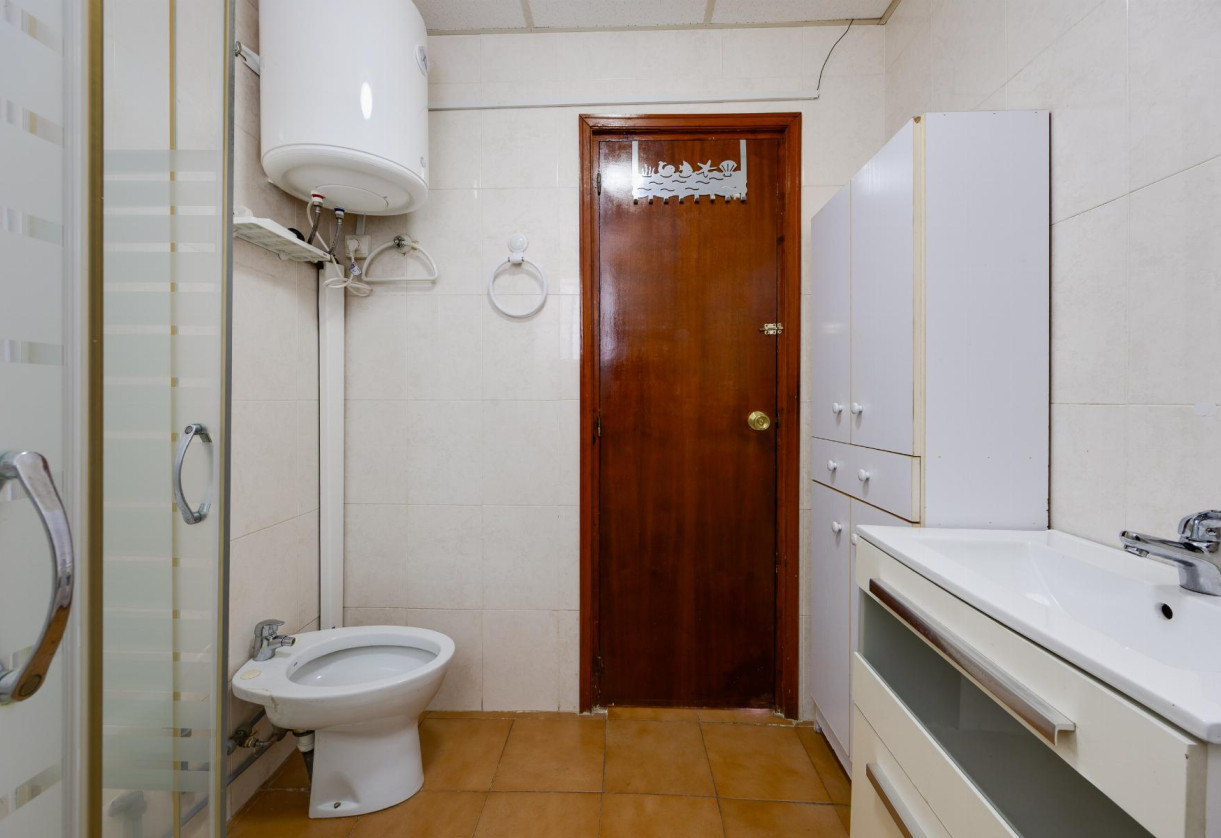 Sale · APARTAMENTO · Torrevieja · Playa del Acequión
