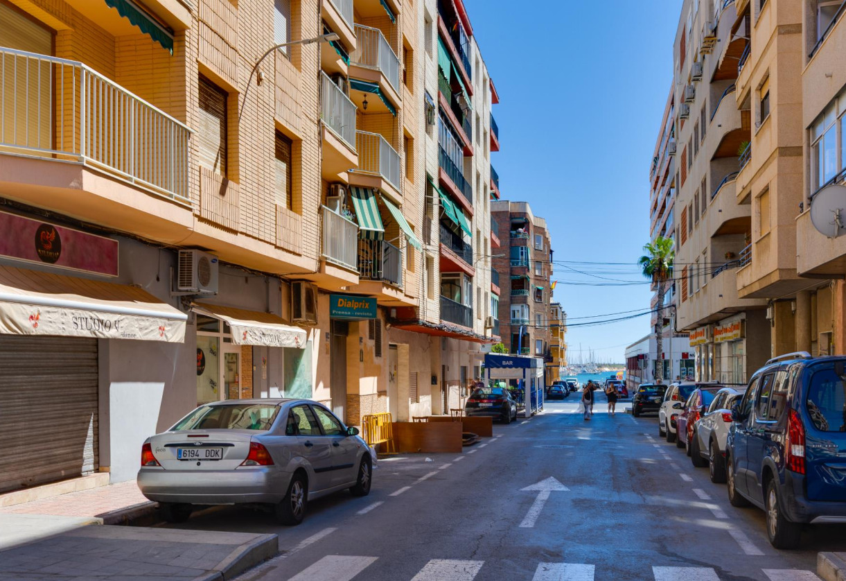 Sale · APARTAMENTO · Torrevieja · Playa del Acequión