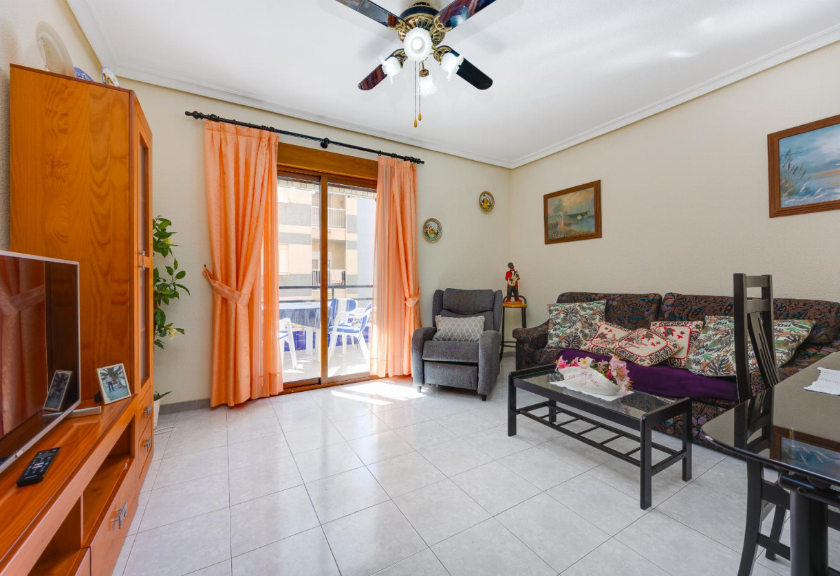 Sale · APARTAMENTO · Torrevieja · Playa del Cura