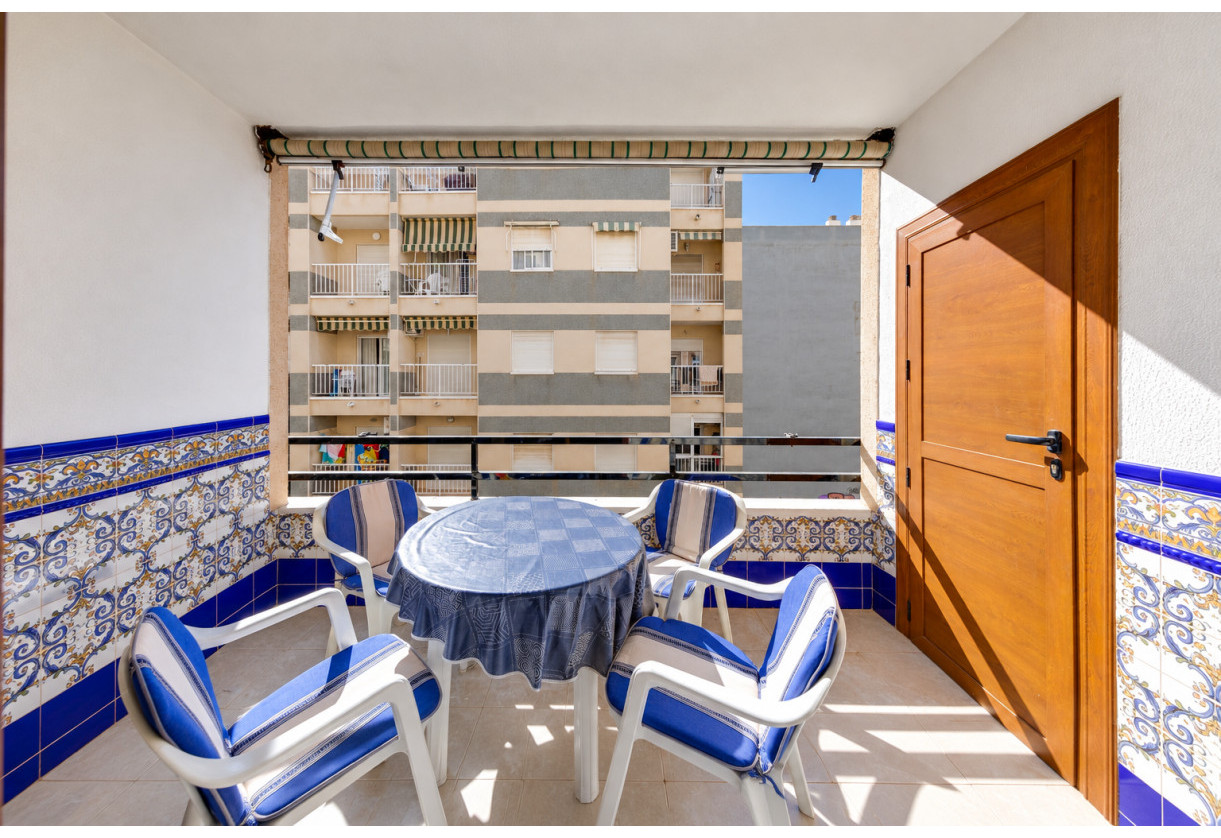 Sale · APARTAMENTO · Torrevieja · Playa del Cura