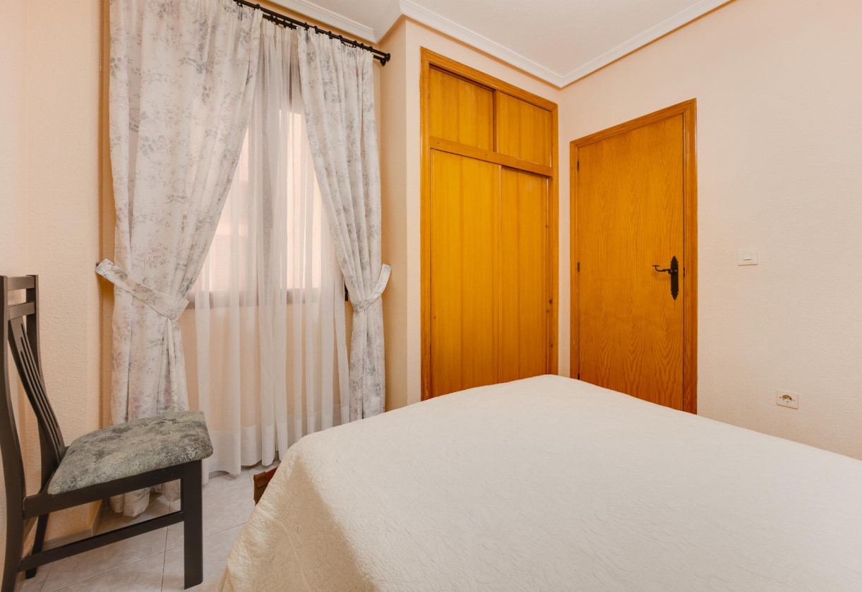 Sale · APARTAMENTO · Torrevieja · Playa del Cura