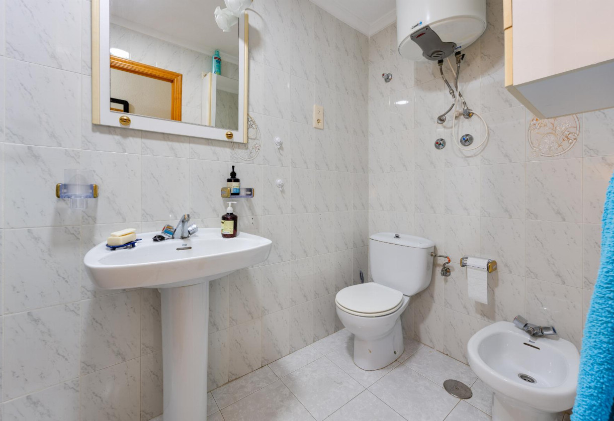 Sale · APARTAMENTO · Torrevieja · Playa del Cura