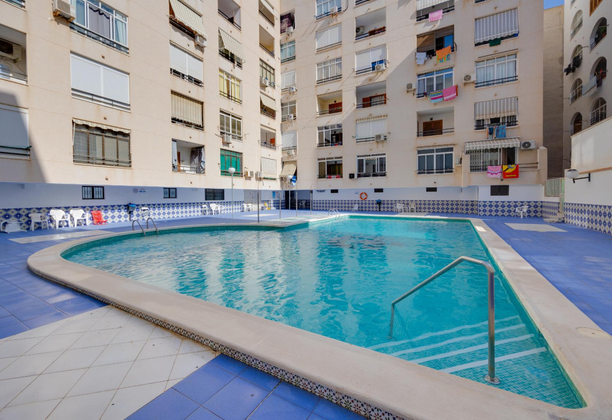 Sale · APARTAMENTO · Torrevieja · Playa del Cura