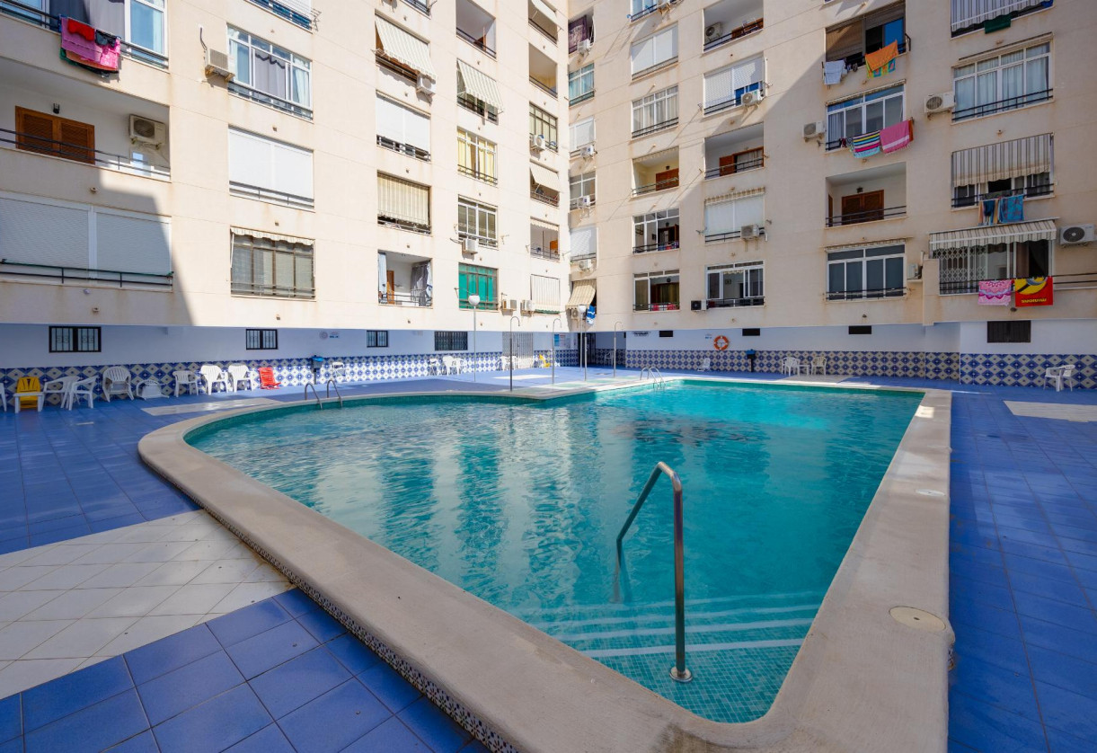 Sale · APARTAMENTO · Torrevieja · Playa del Cura