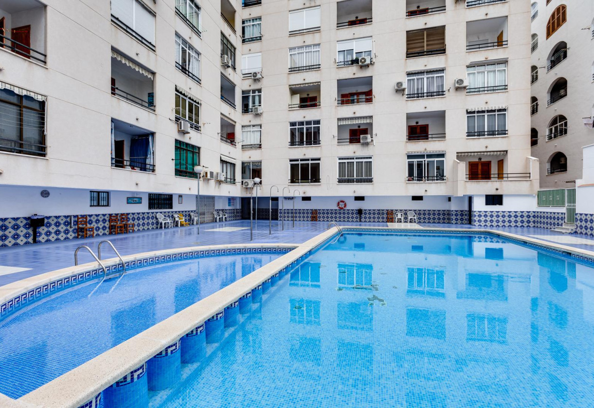 Sale · APARTAMENTO · Torrevieja · Playa del Cura