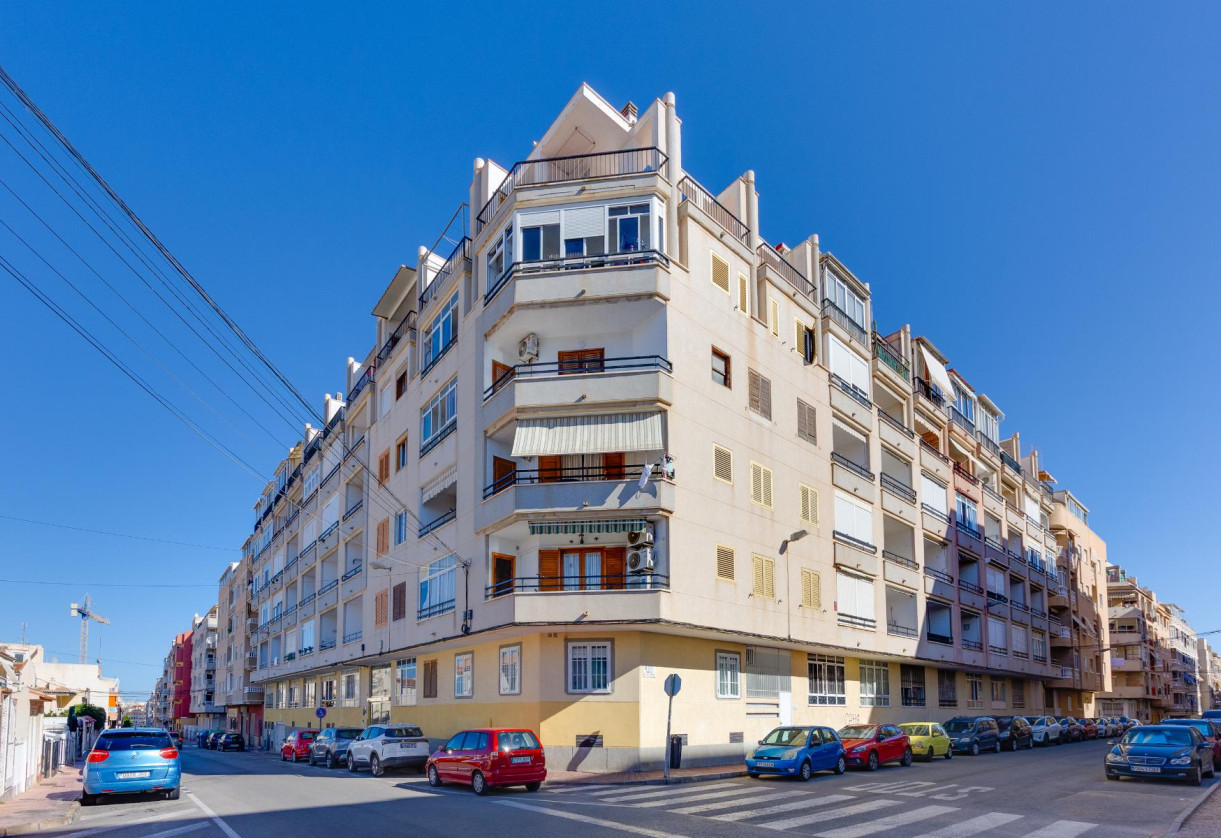 Sale · APARTAMENTO · Torrevieja · Playa del Cura