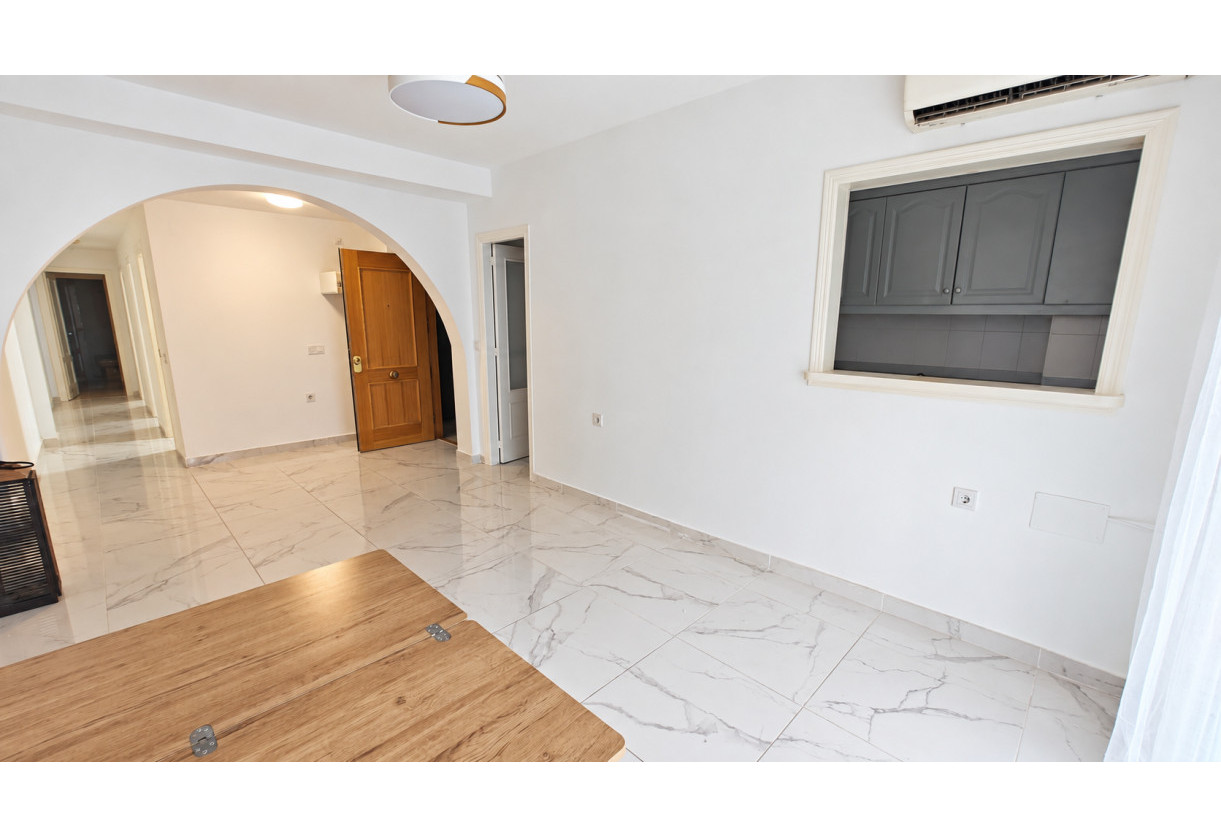 Sale · APARTAMENTO · Torrevieja · Acequion