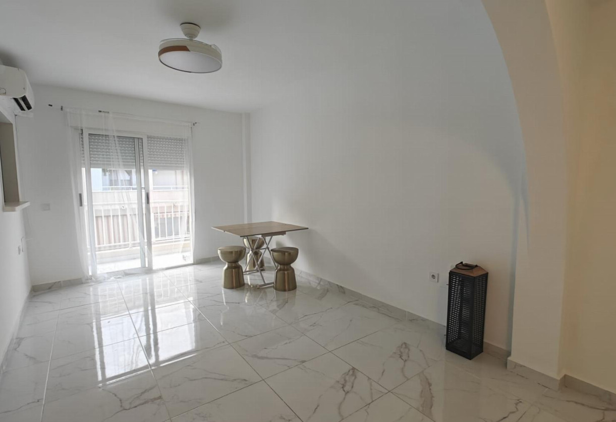 Sale · APARTAMENTO · Torrevieja · Acequion
