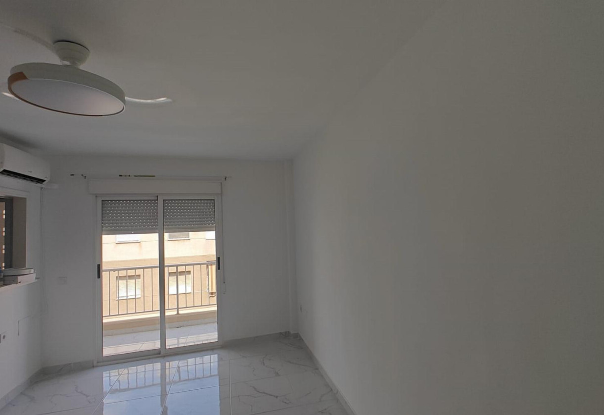 Sale · APARTAMENTO · Torrevieja · Acequion