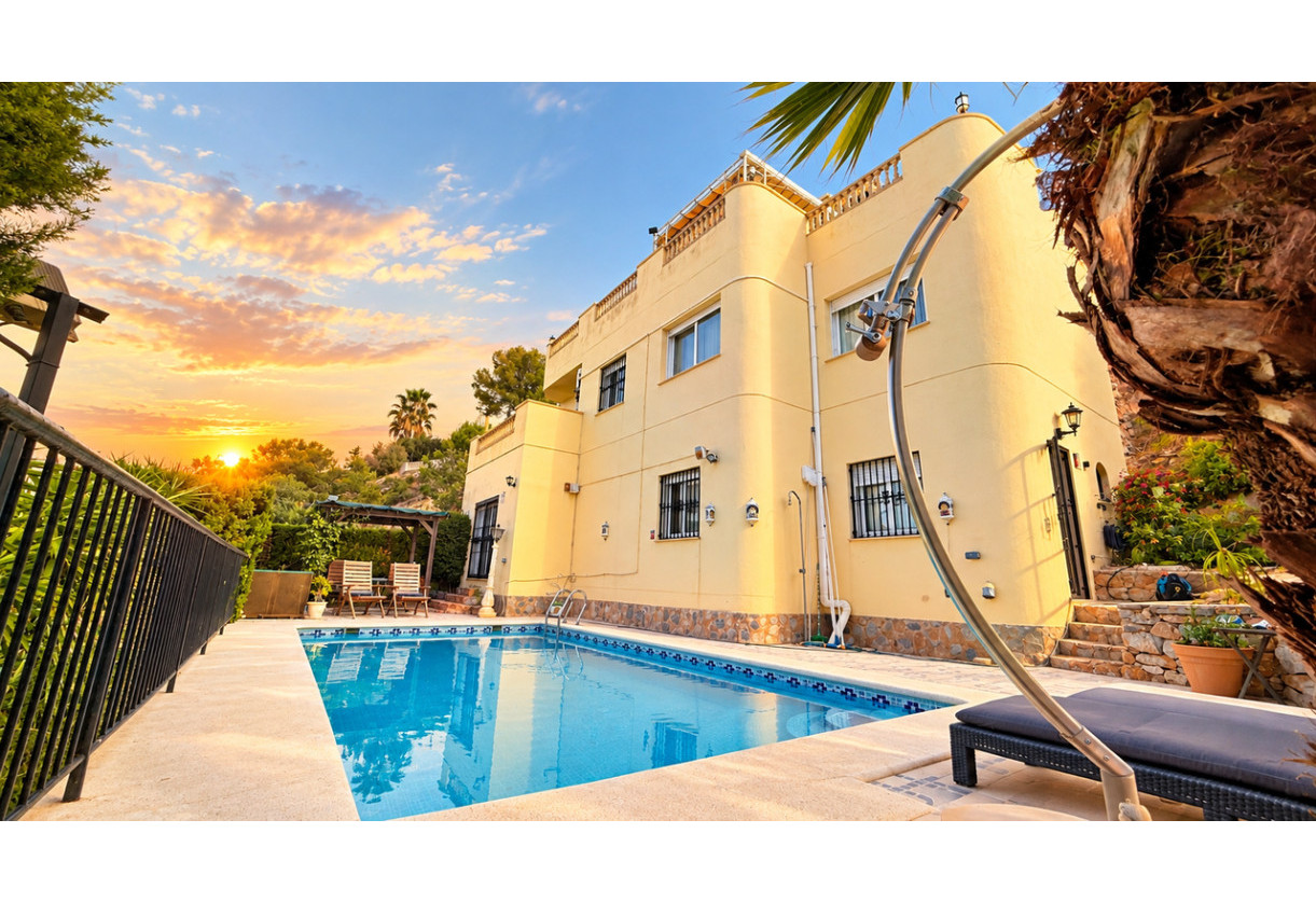 Sale · Villa · Dehesa de Campoamor · Las Ramblas Golf