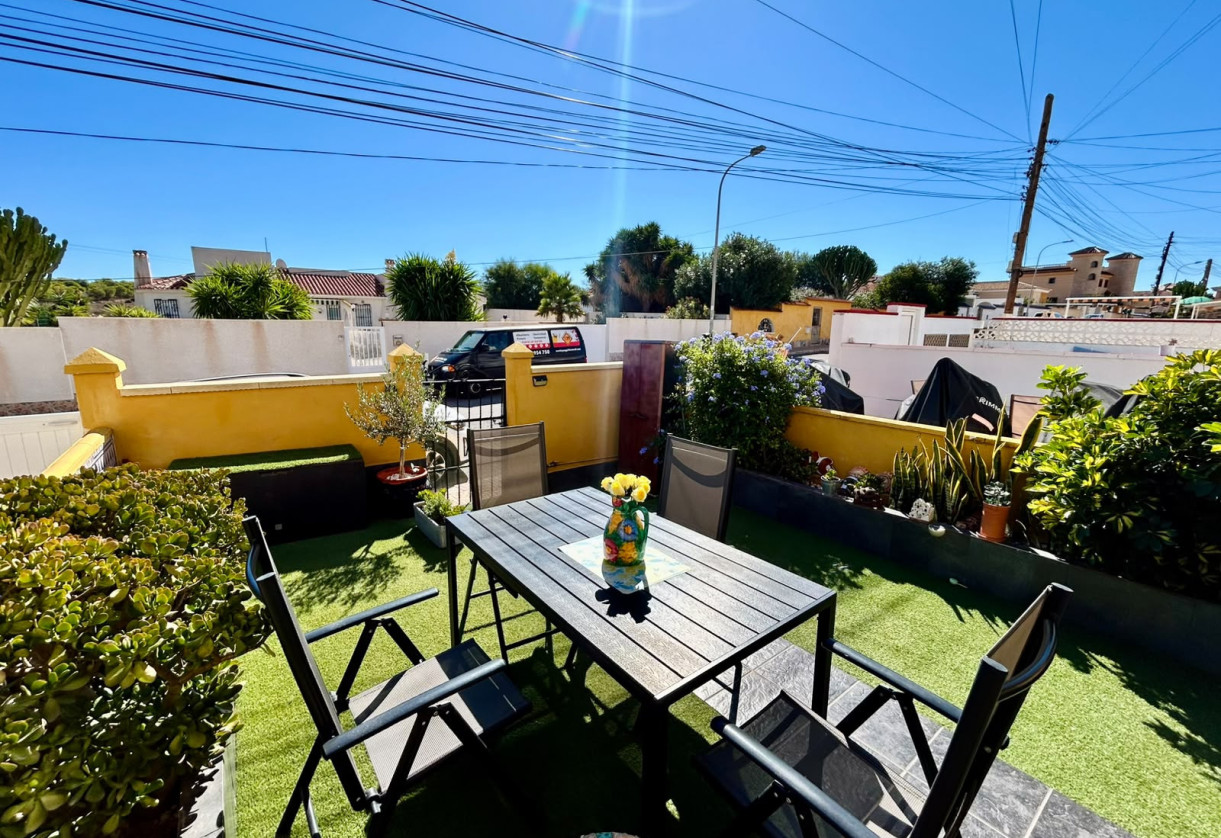 Sale · Townhouse · Torrevieja · LA SIESTA
