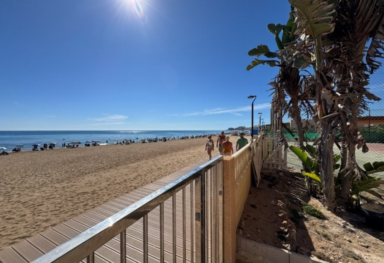 Sale · Apartment · La Mata · Los Europeos