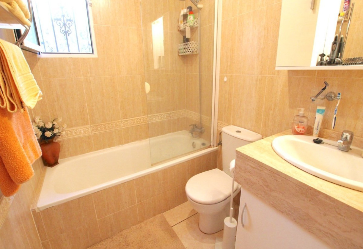 Sale · Villa · Guardamar - El Raso