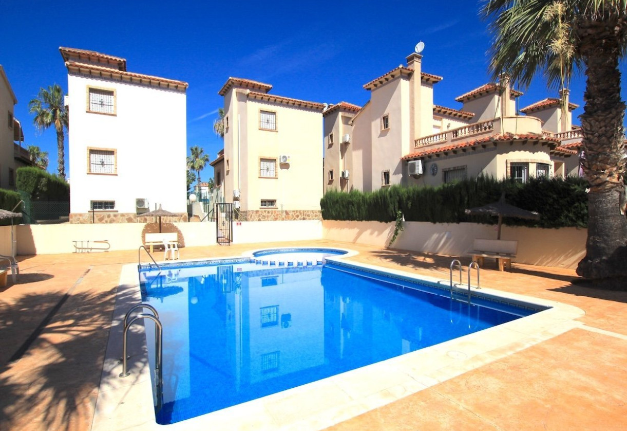 Sale · Villa · Guardamar - El Raso