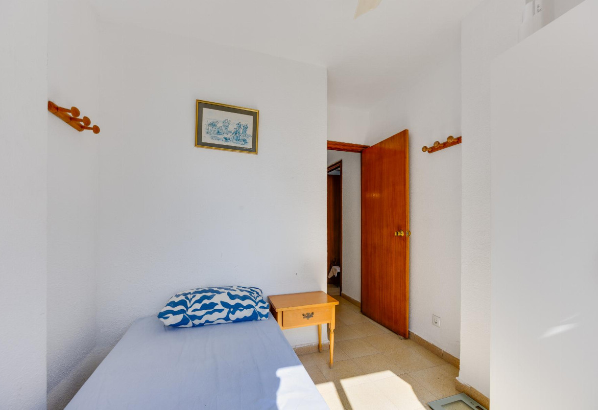 Rynek wtórny · APARTAMENTO · Torrevieja · Playa del Acequión