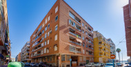 Rynek wtórny · APARTAMENTO · Torrevieja · Playa del Acequión