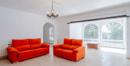 Resale · detached house · Costeres