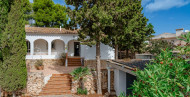Resale · detached house · Costeres