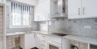 Resale · detached house · Costeres