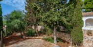 Resale · detached house · Costeres