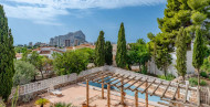 Resale · detached house · Costeres