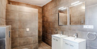 Resale · detached house · Costeres