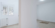 Resale · detached house · Costeres