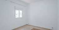Resale · detached house · Costeres
