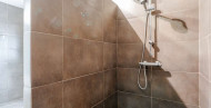 Resale · detached house · Costeres