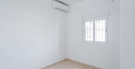 Resale · detached house · Costeres
