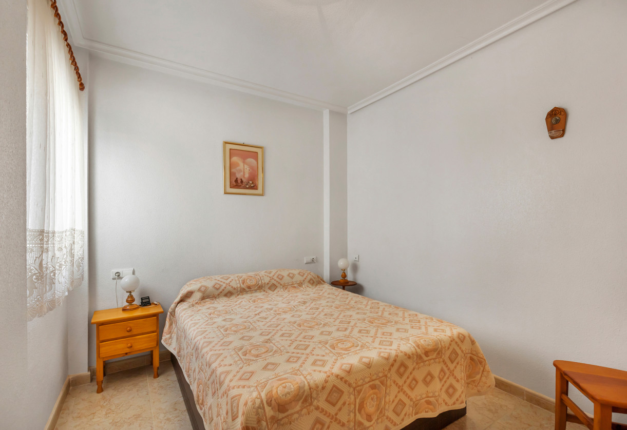 Reventa · Apartment · Torrevieja