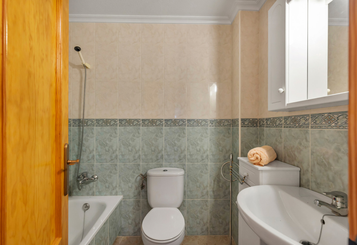 Reventa · Apartment · Torrevieja