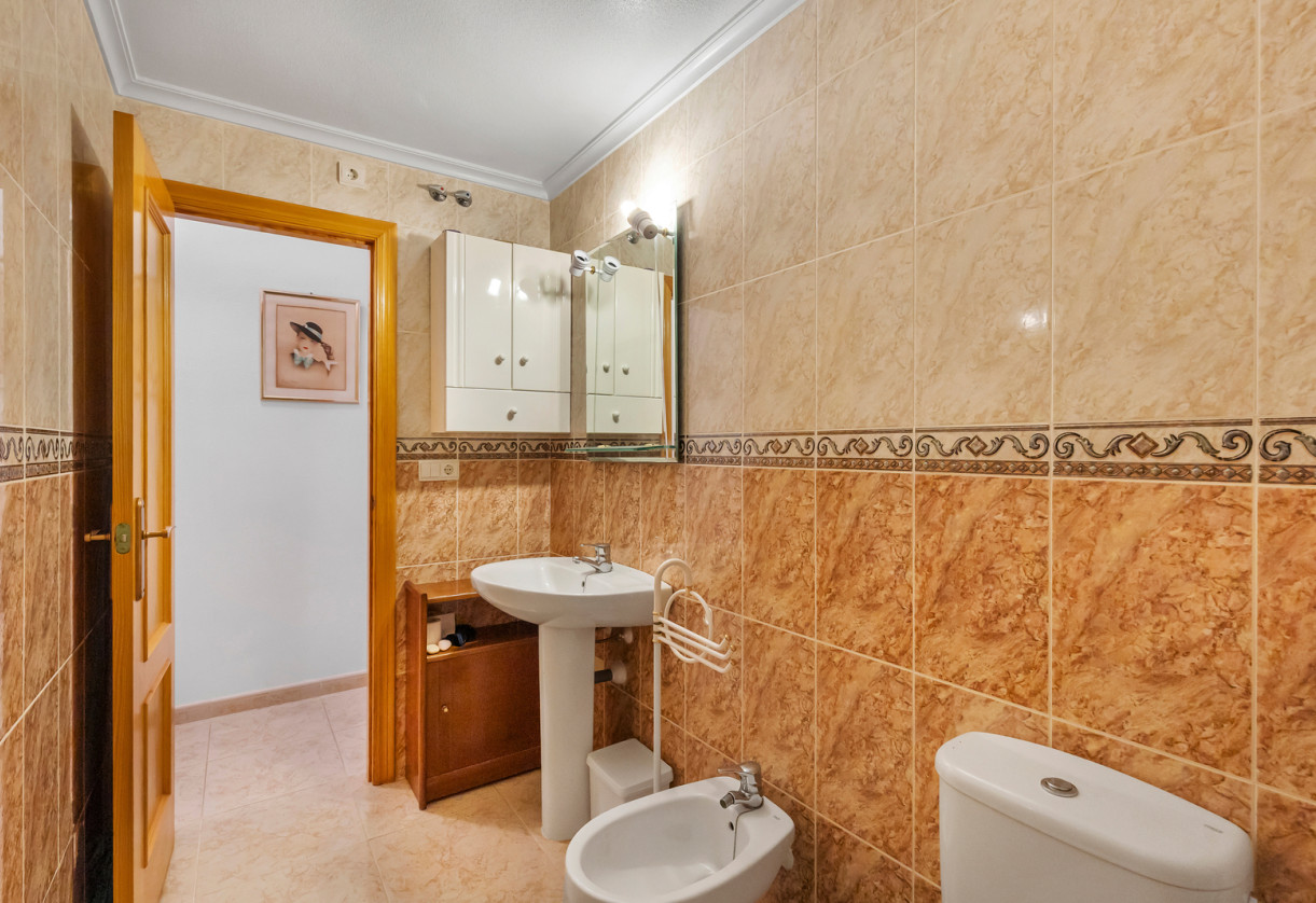Reventa · Apartment · Torrevieja