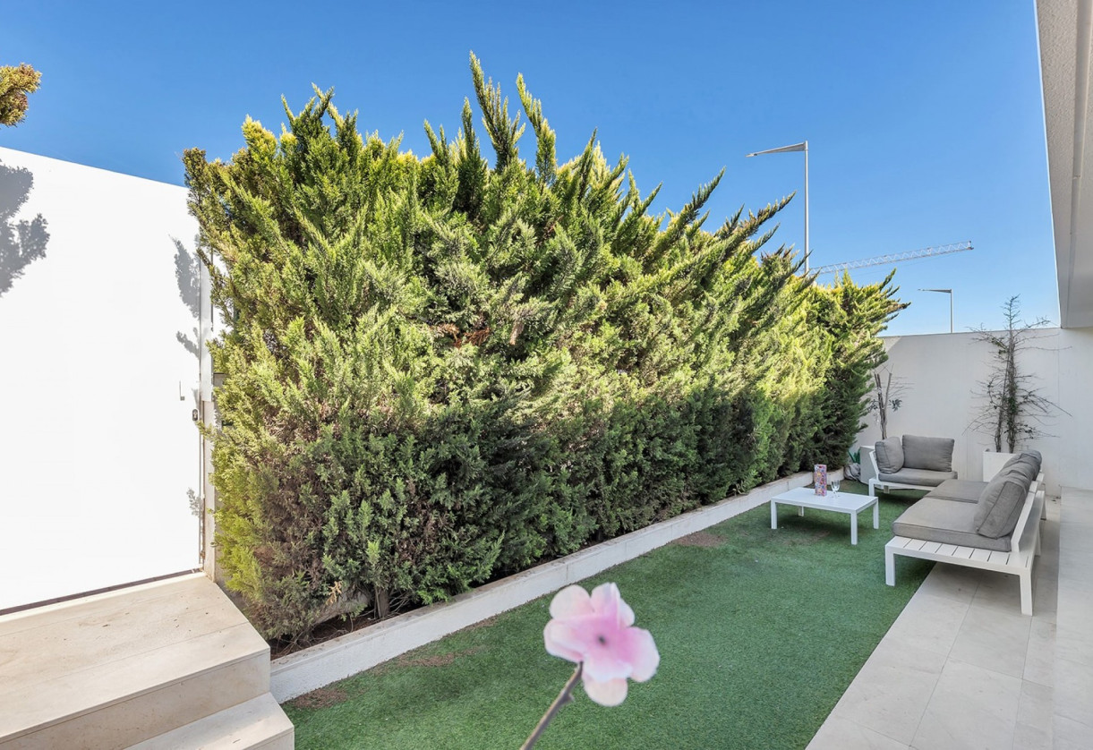 Sale · 1. Apartment / flat · Torrevieja · Los Balcones