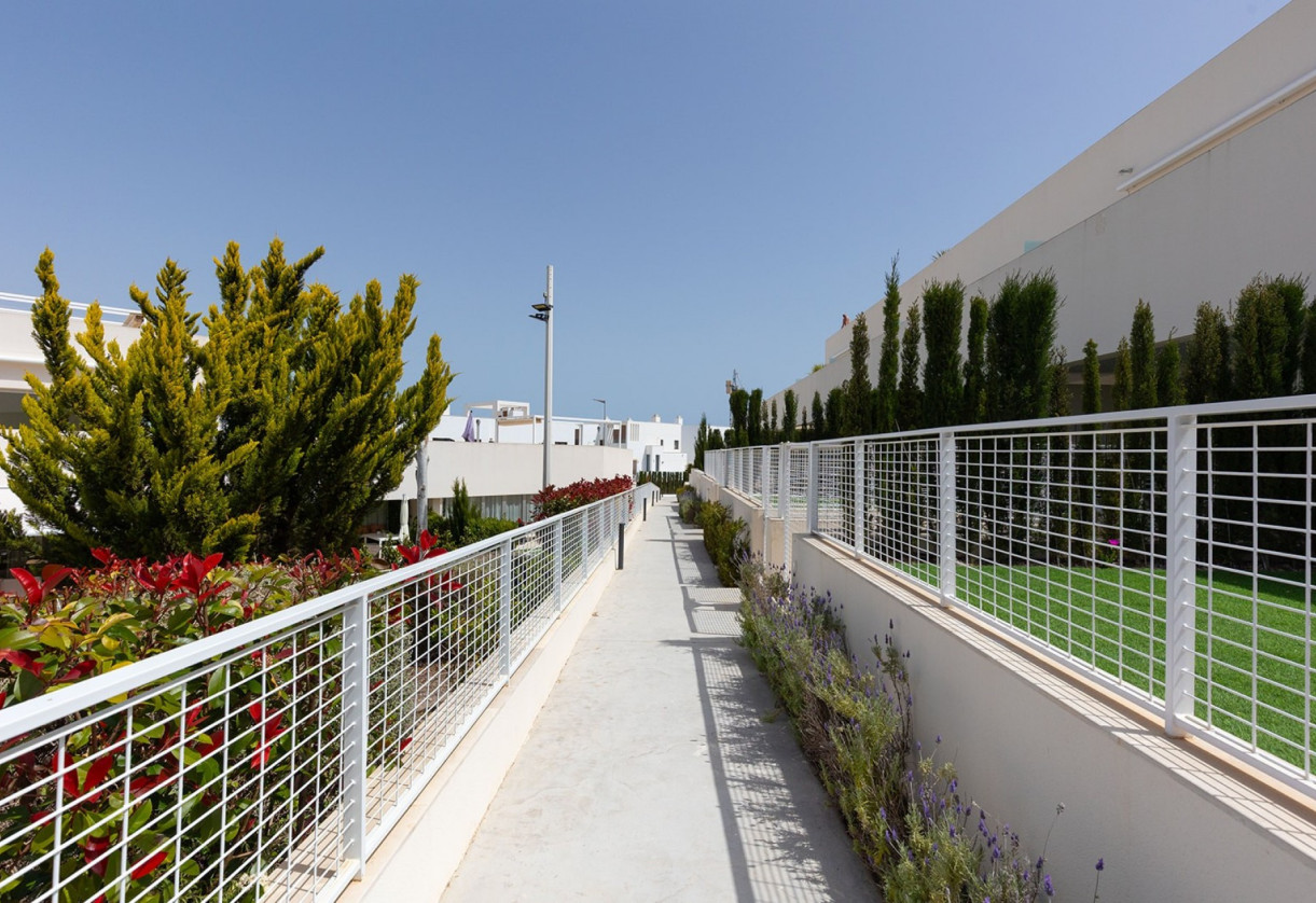 Sale · 1. Apartment / flat · Torrevieja · Los Balcones