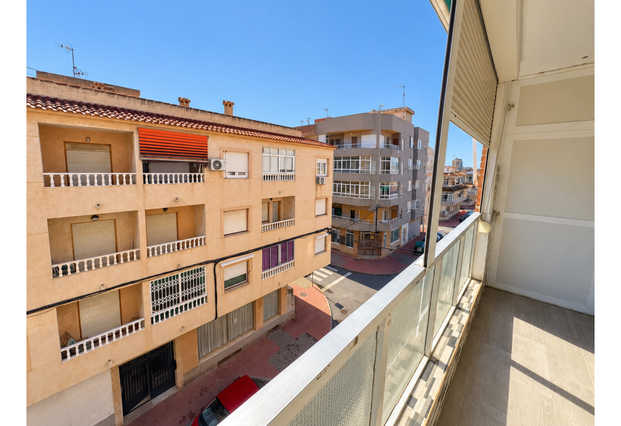 Sale · APARTAMENTO · Torrevieja · playa de los naufragos