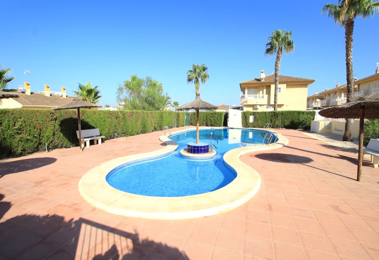 Sale · Villa · Benimar