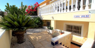 Sale · Villa · Benimar