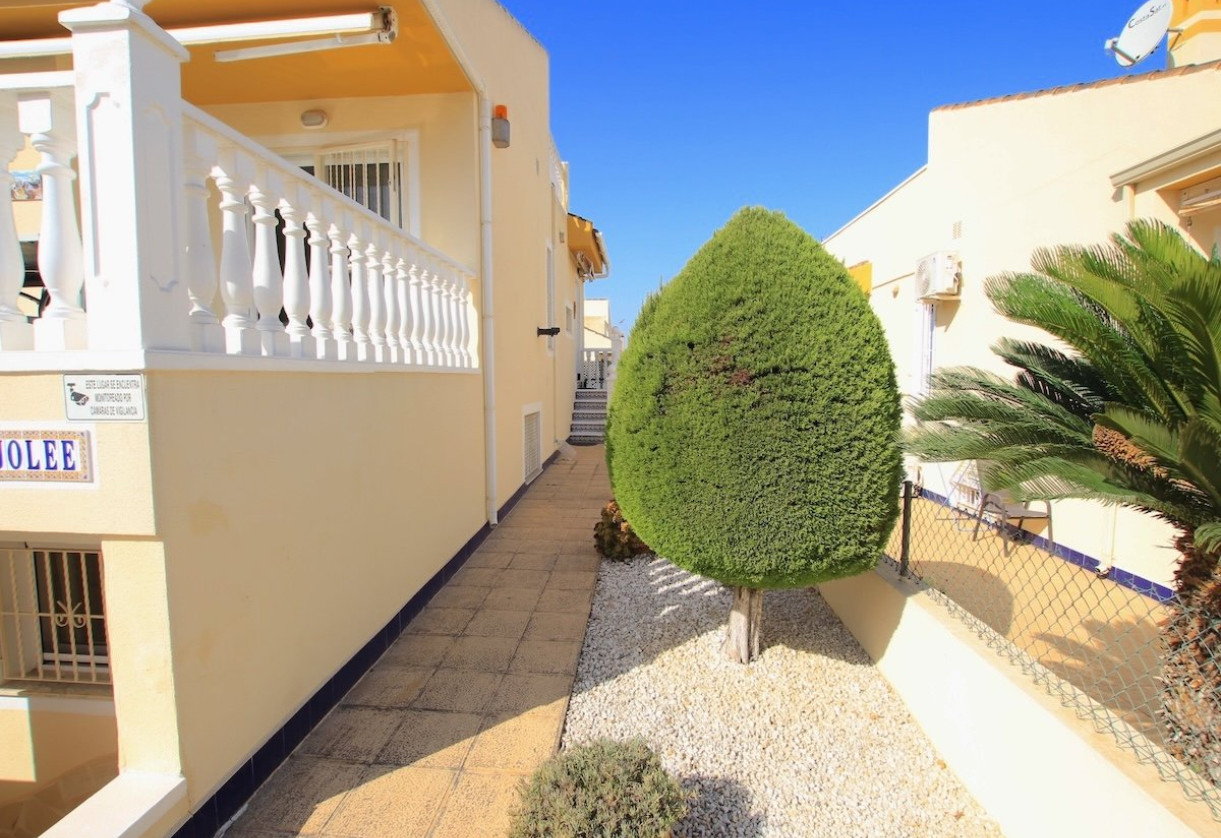 Sale · Villa · Benimar