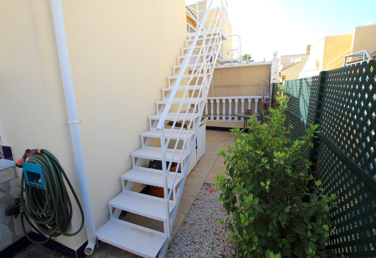 Sale · Villa · Benimar