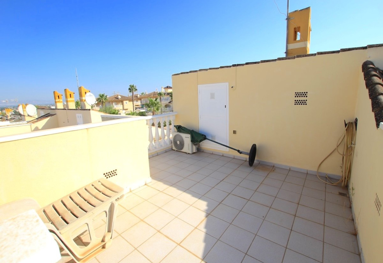 Sale · Villa · Benimar