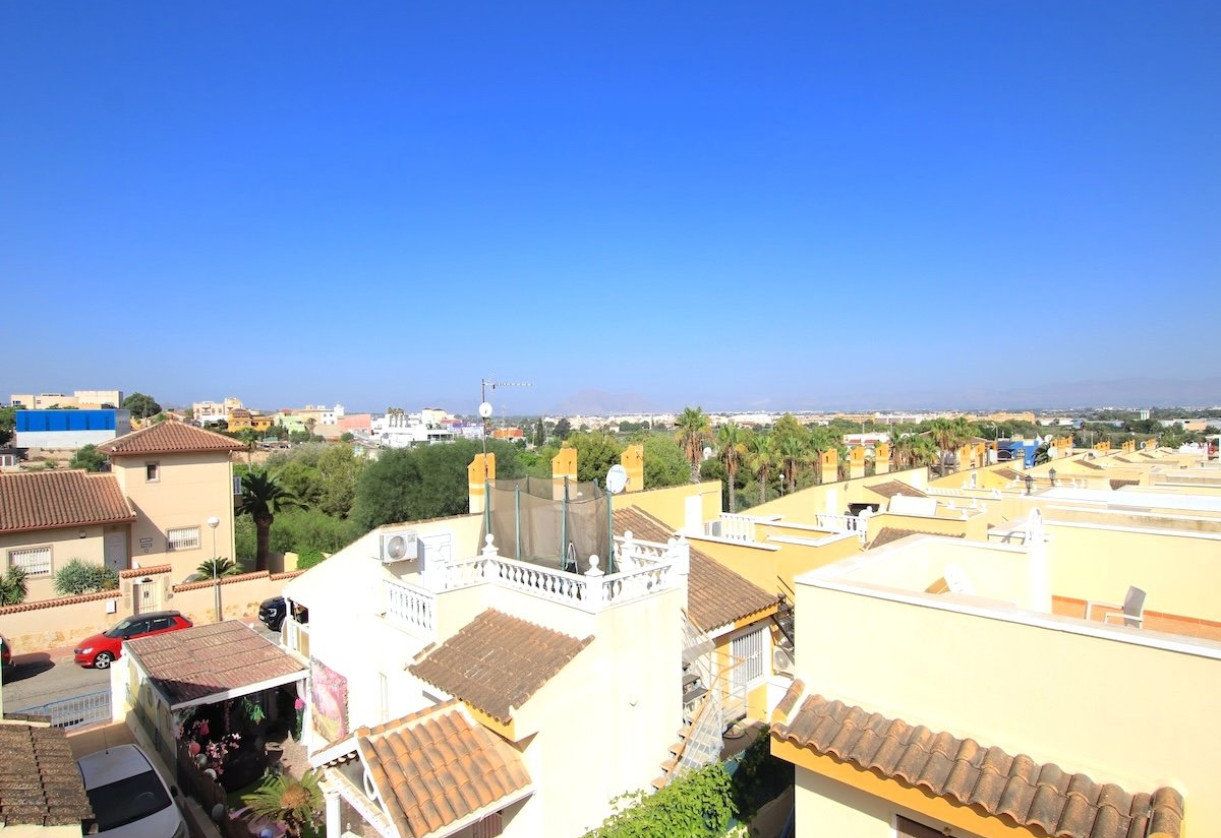 Sale · Villa · Benimar