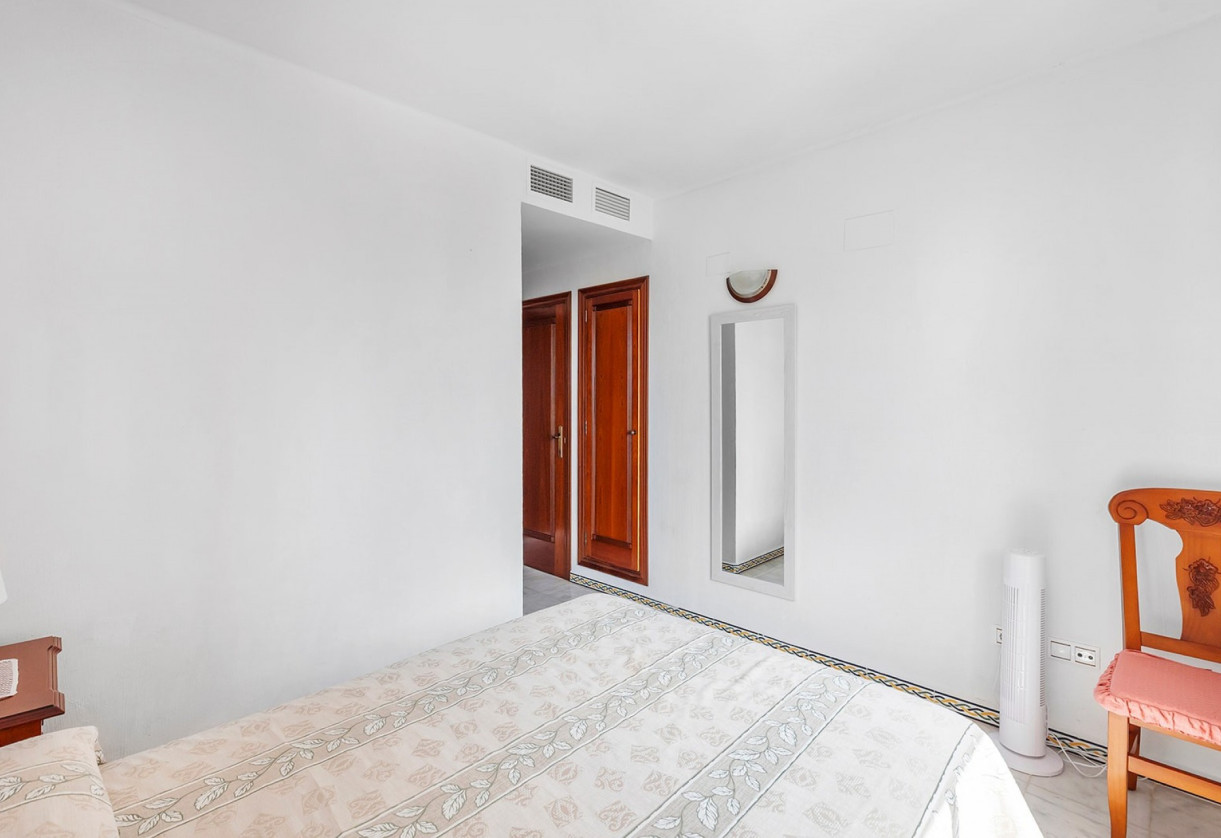 Sale · 1. Apartment / flat · Torrevieja · Playa de los Locos