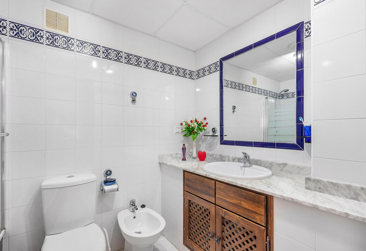 Sale · 1. Apartment / flat · Torrevieja · Playa de los Locos