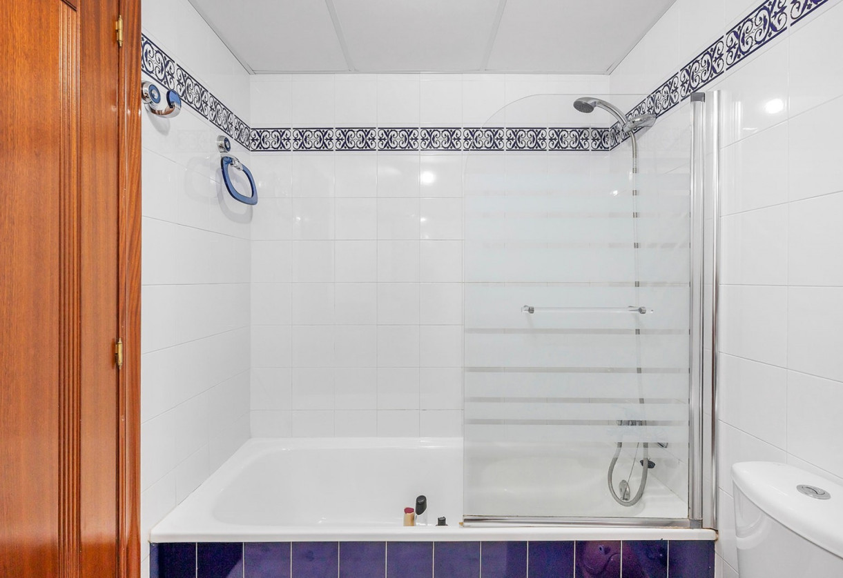 Sale · 1. Apartment / flat · Torrevieja · Playa de los Locos