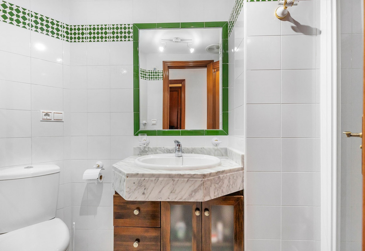 Sale · 1. Apartment / flat · Torrevieja · Playa de los Locos