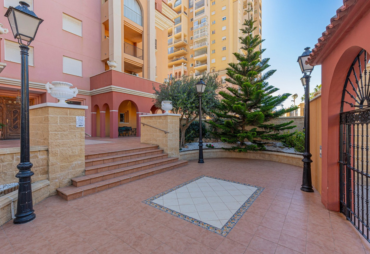 Sale · 1. Apartment / flat · Torrevieja · Playa de los Locos