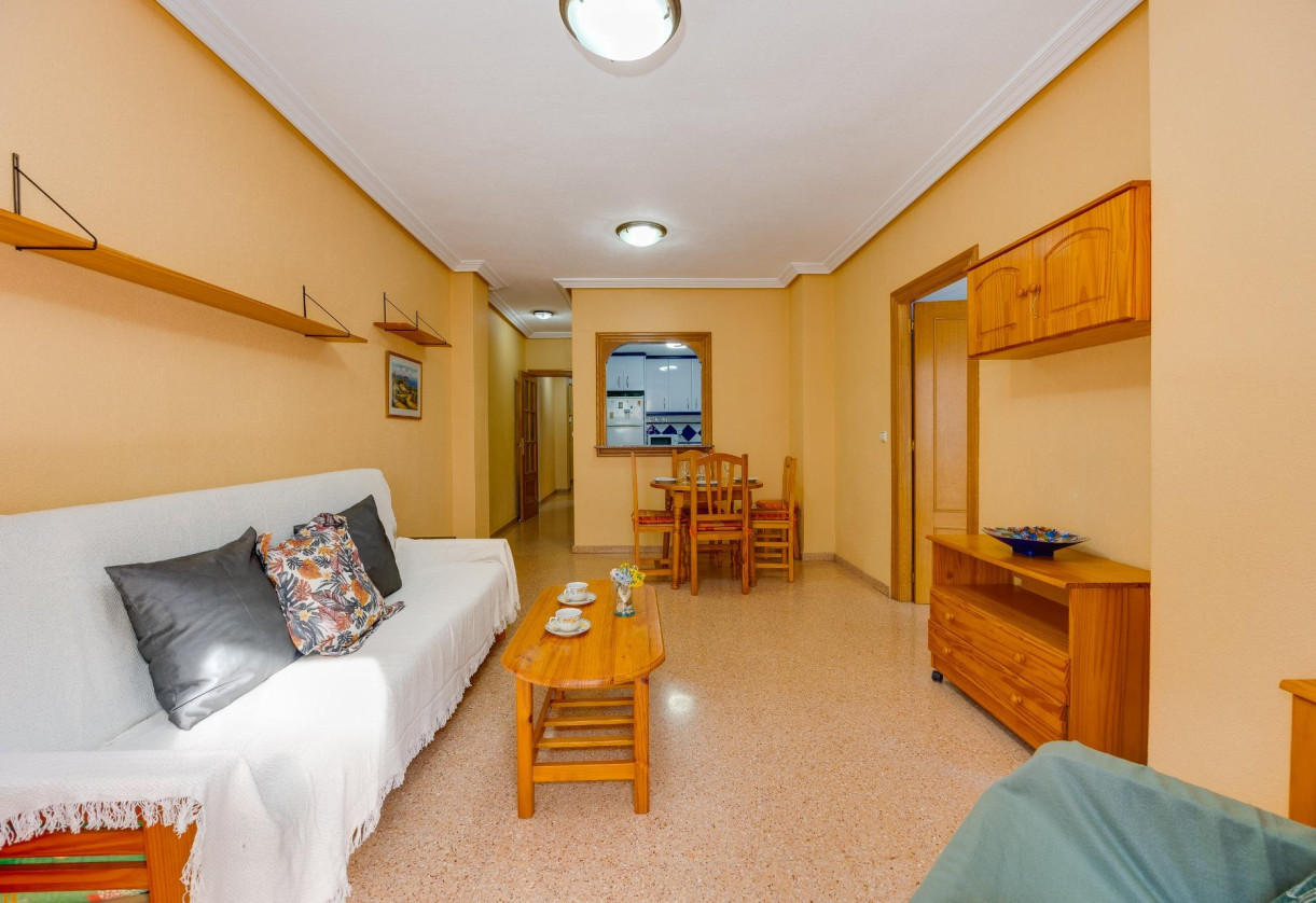 Reventa · Apartment · Torrevieja · Playa del cura