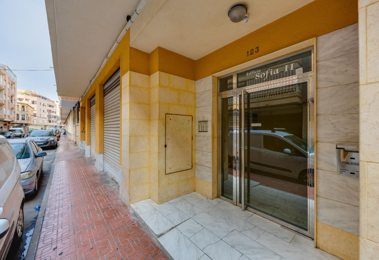 Reventa · Apartment · Torrevieja · Playa del cura