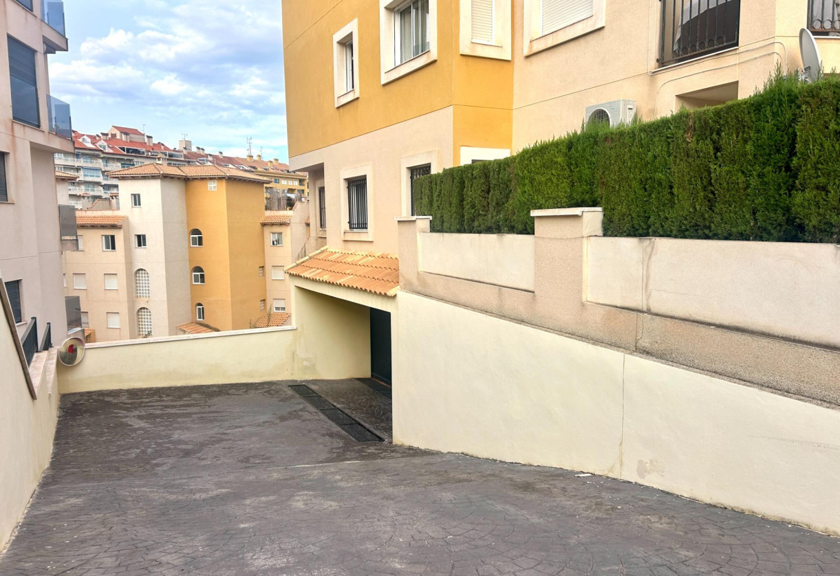 Rynek wtórny · Parking · Orihuela Costa · Campoamor